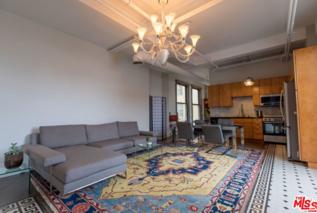 108 W 2nd St – photo 4