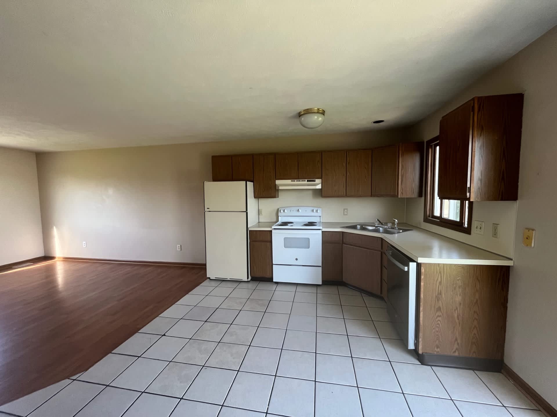 8555 Lake Michigan Drive – photo 3
