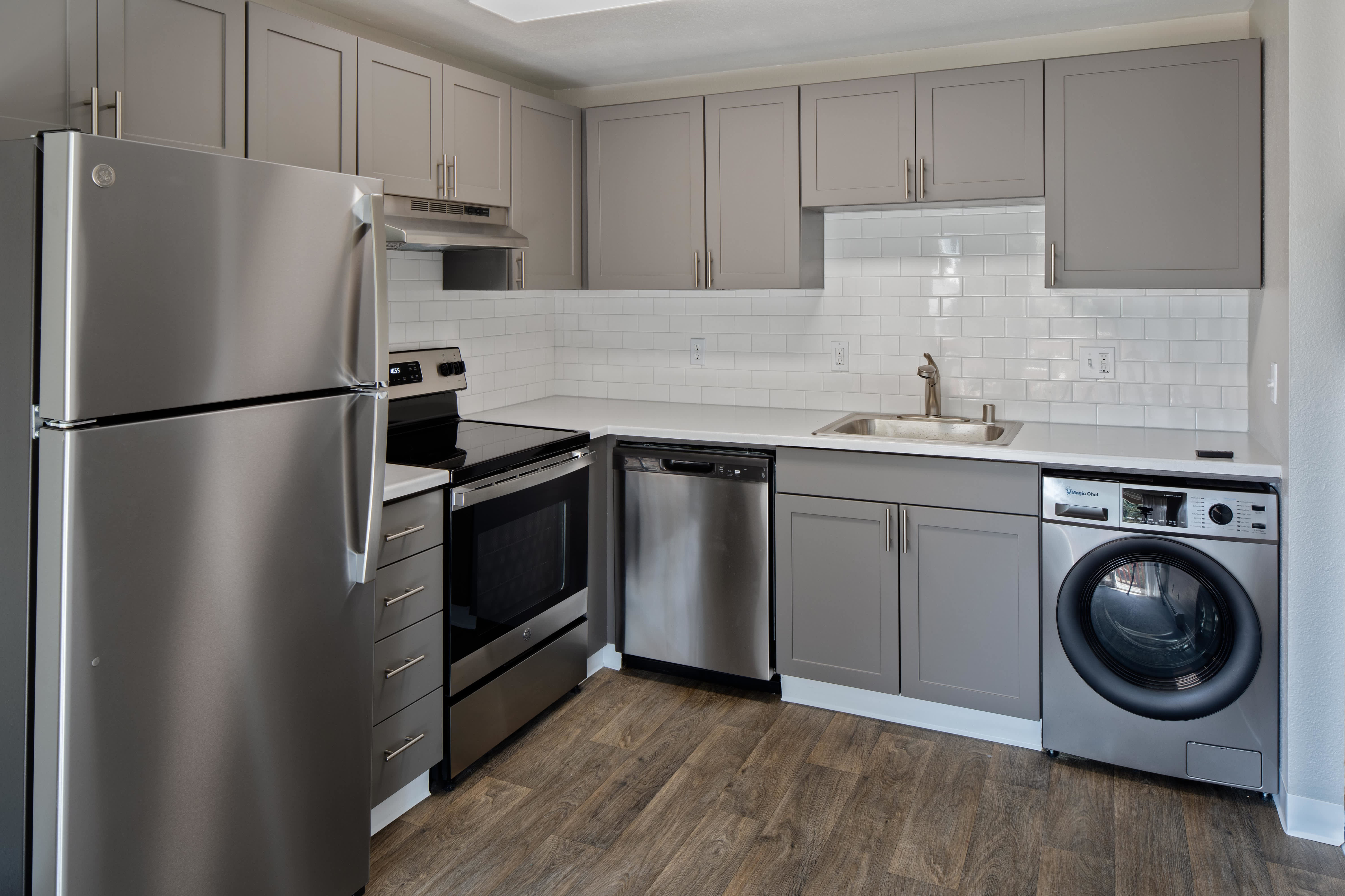 Fox Pointe – photo 1