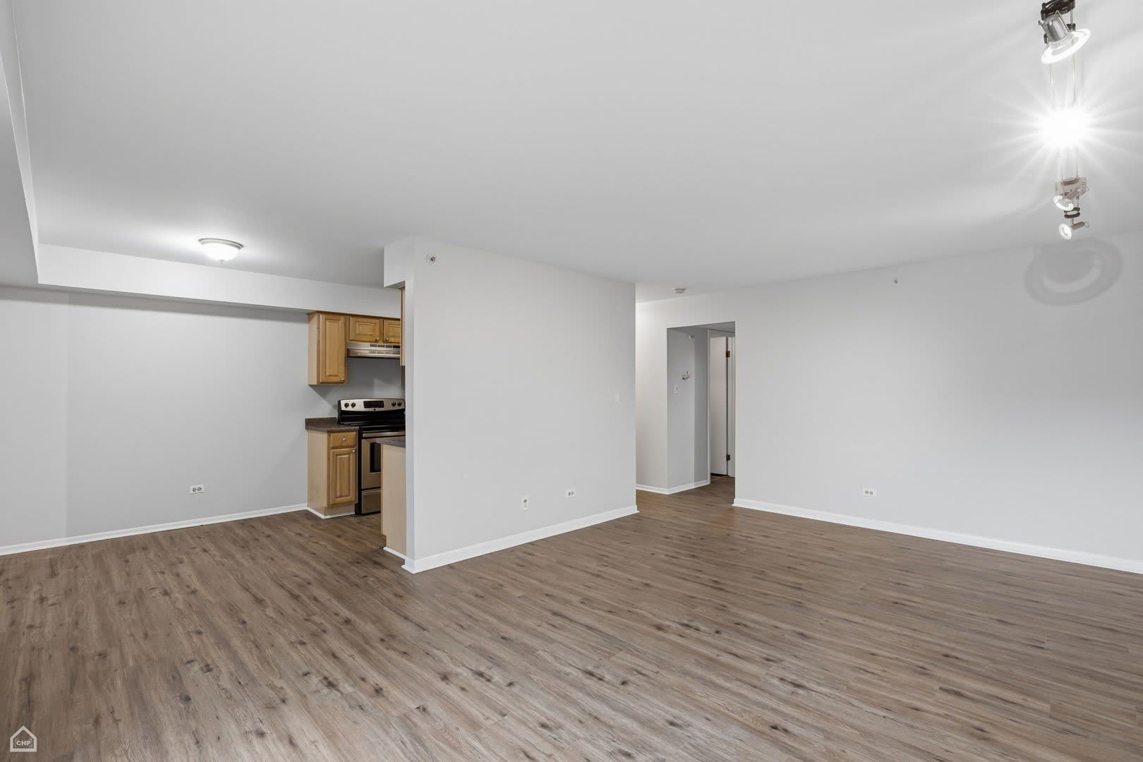 916 Casey Court – photo 3
