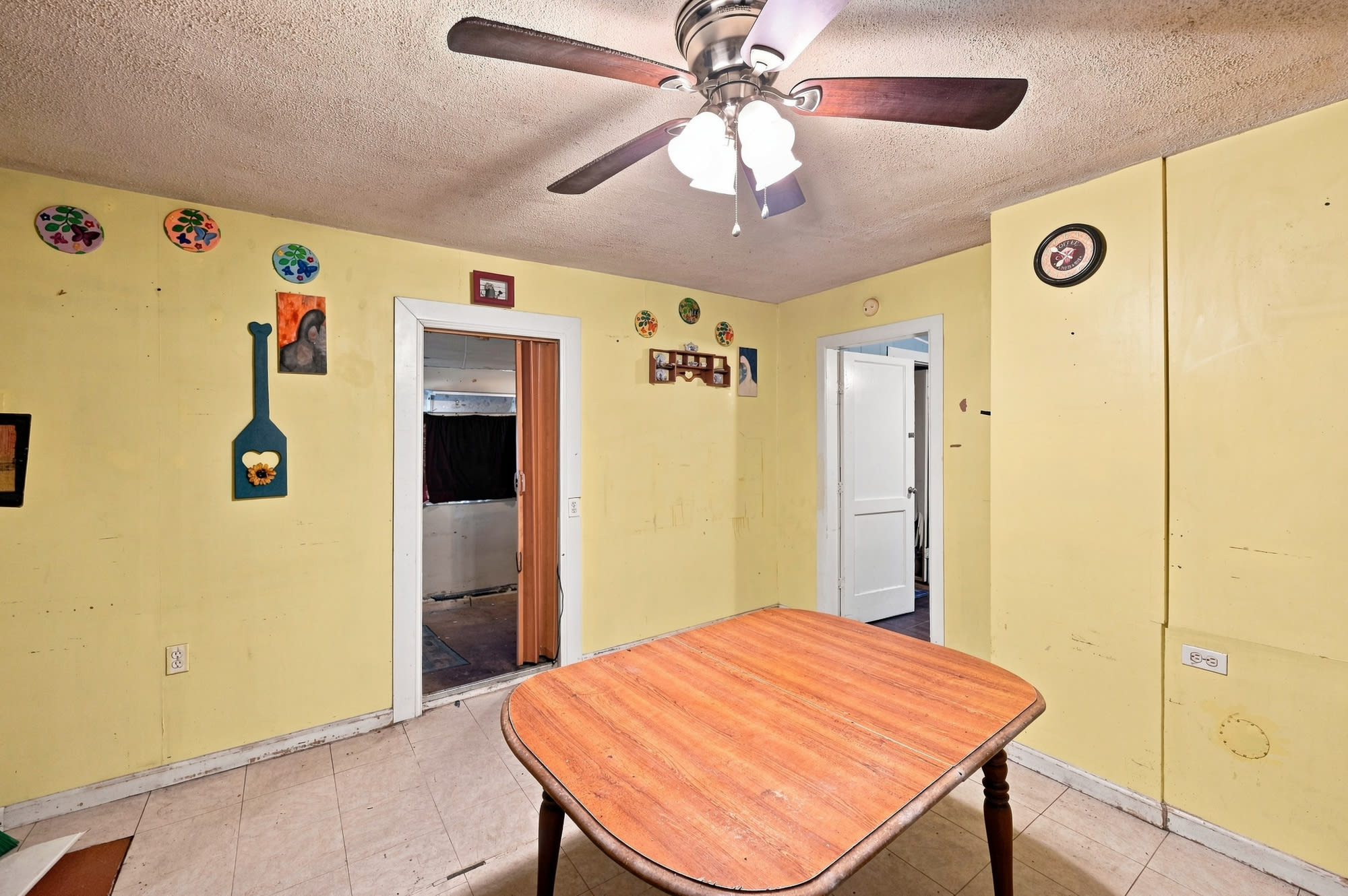 1404 Cody St – photo 5