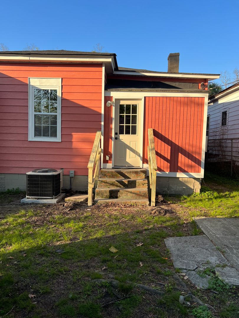 MOVE IN READY! – photo 2
