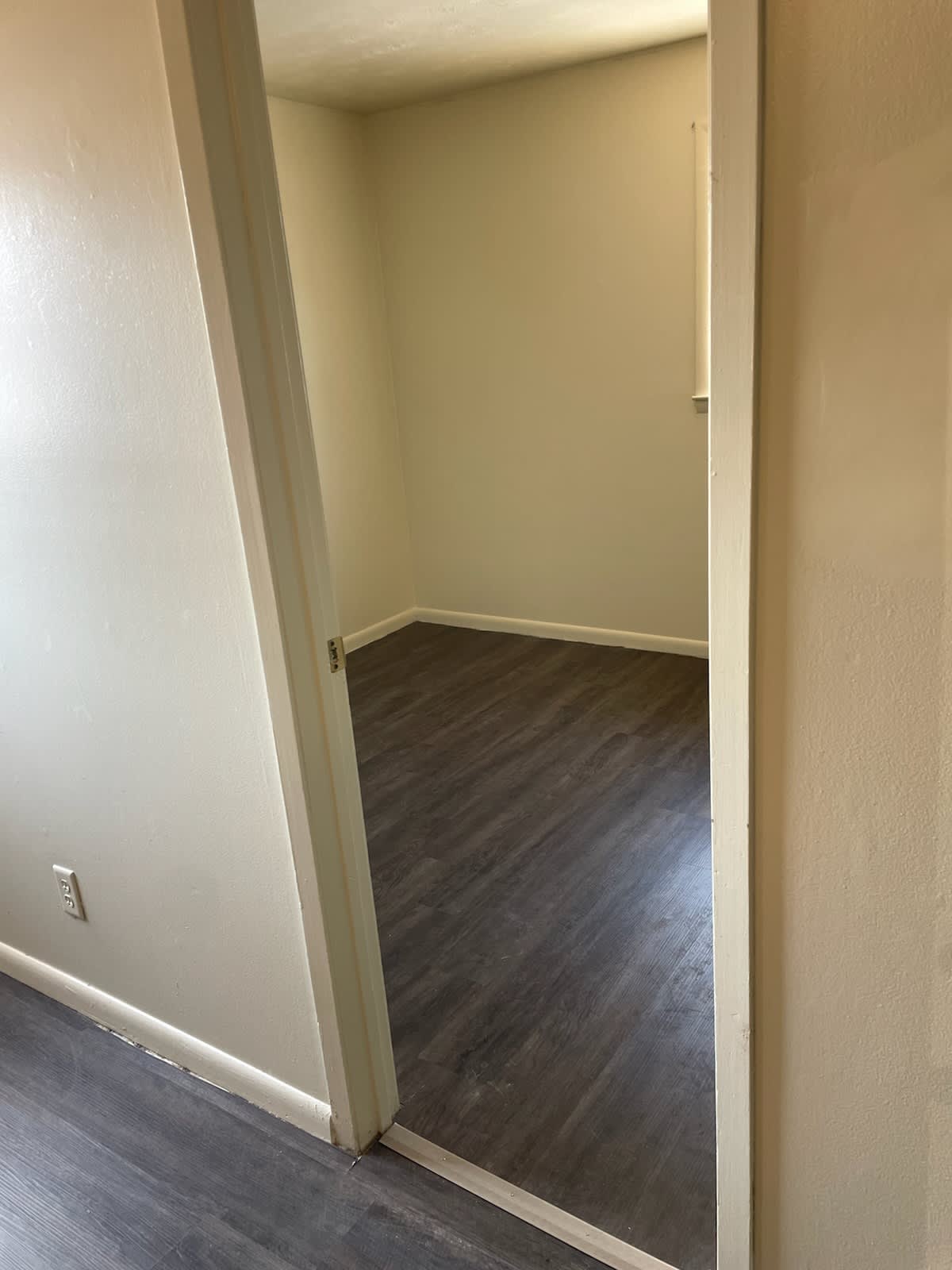491 E 2nd St – photo 4