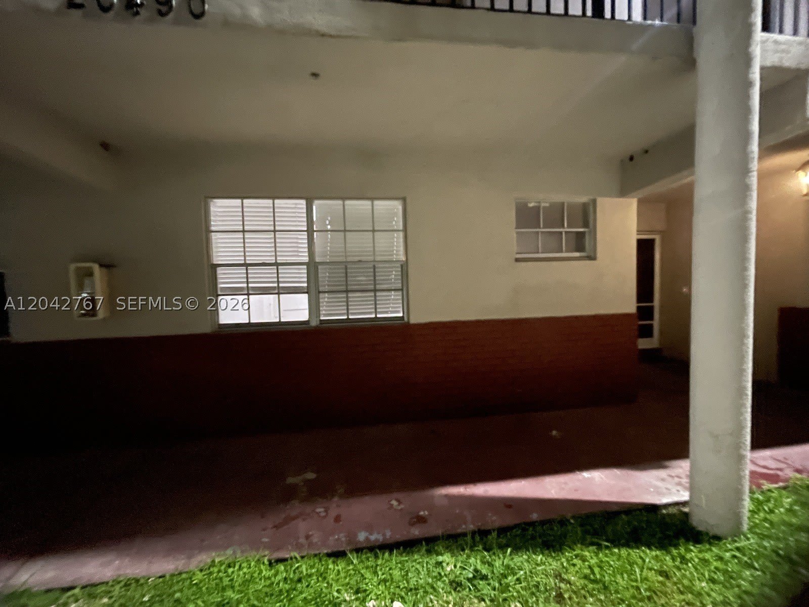 20490 NW 7th Ave – photo 2