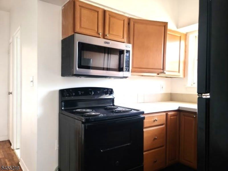 304 Franklin Ave – photo 3
