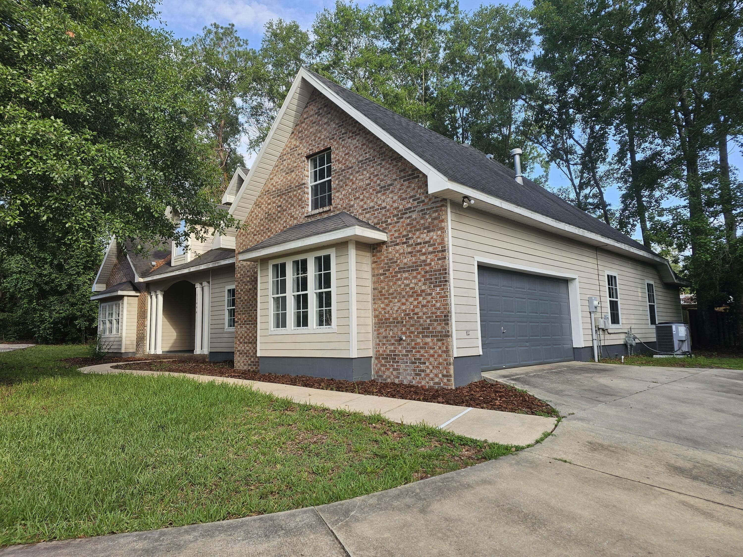 11444 NW 18th Lane – photo 2