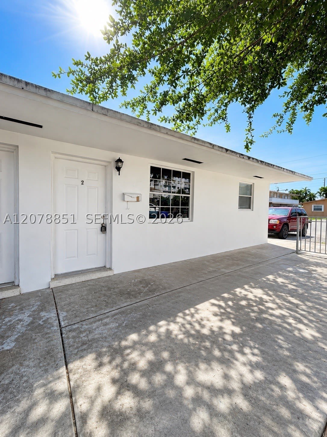 10841 SW 7th St – photo 1