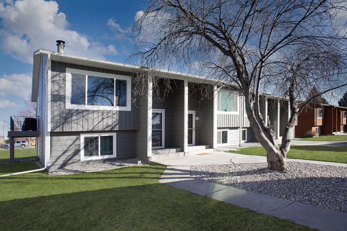 375 Cape Cod Drive – photo 2