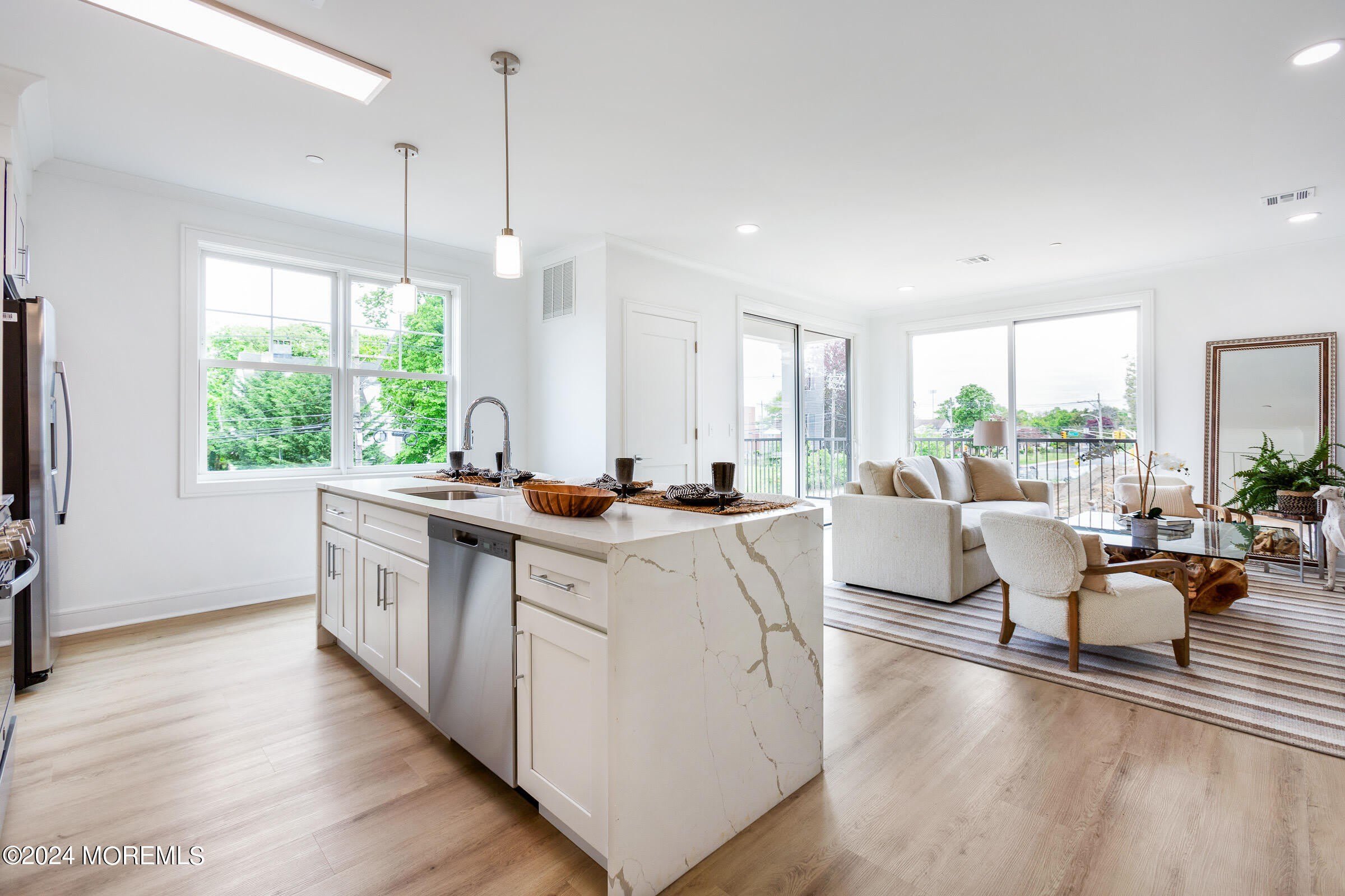 298 Westwood Avenue – photo 2
