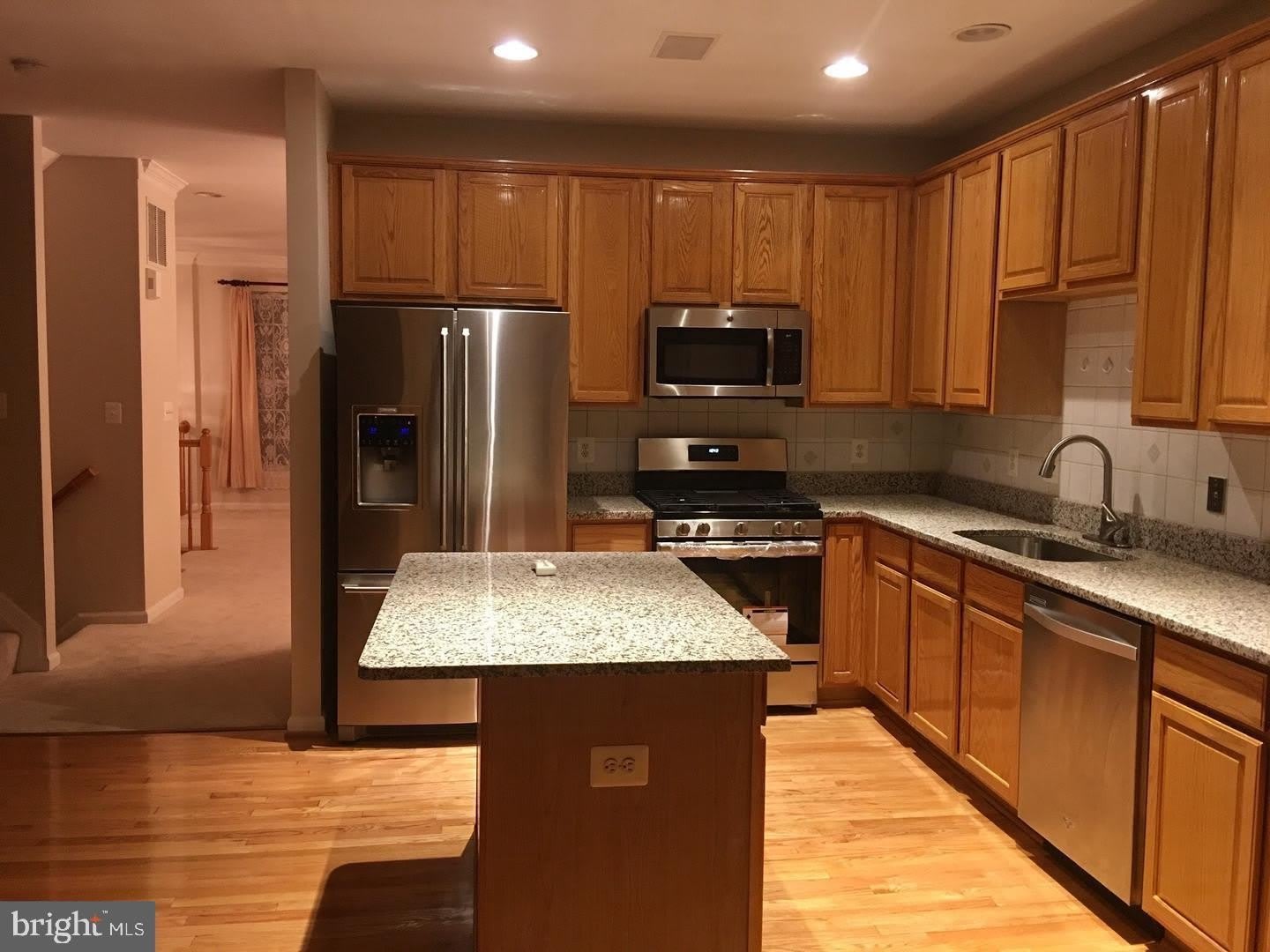 6264 Shackelford Terrace – photo 5