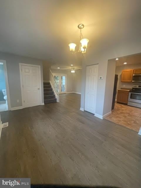 2221 DICKENS Terrace – photo 2