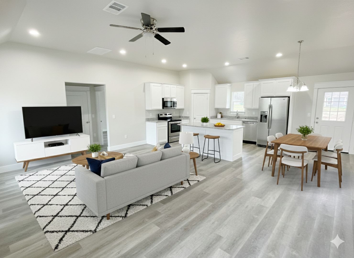 Adorable Home in Quiet Neighborhood – photo 3
