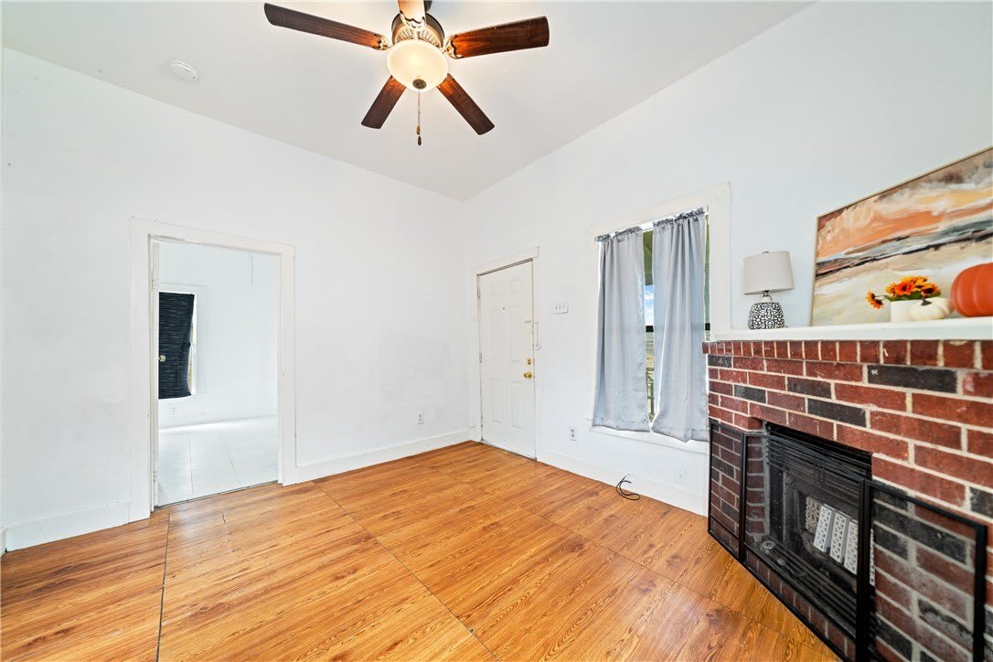 2245 Comanche Street – photo 4