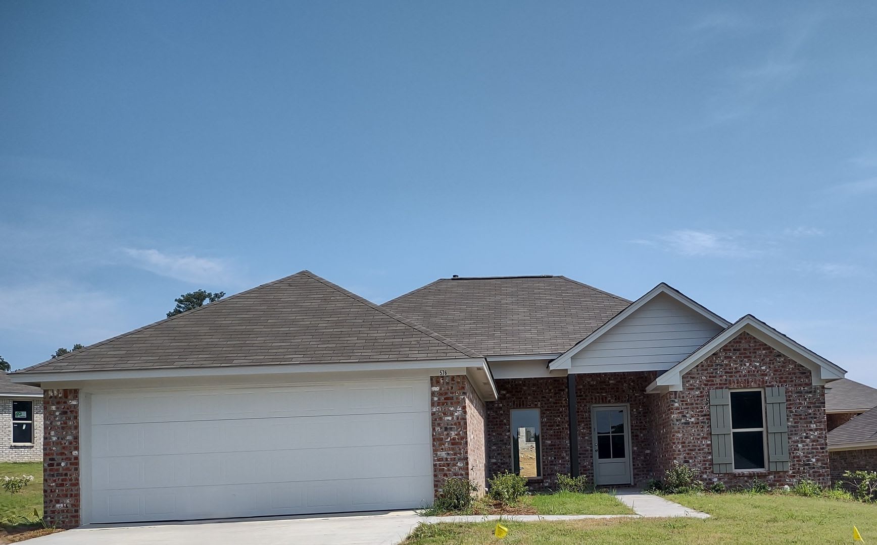 576 Silver Hill Dr Pearl, MS – photo 1