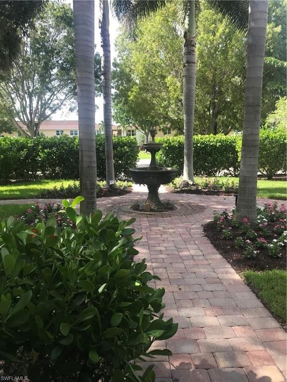 523 Broad Ave S – photo 2