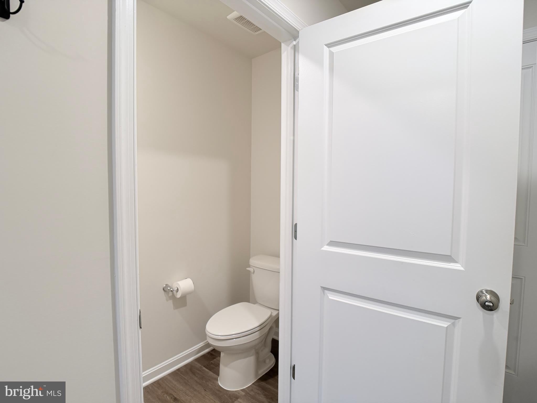 126 CHARING CROSS – photo 4