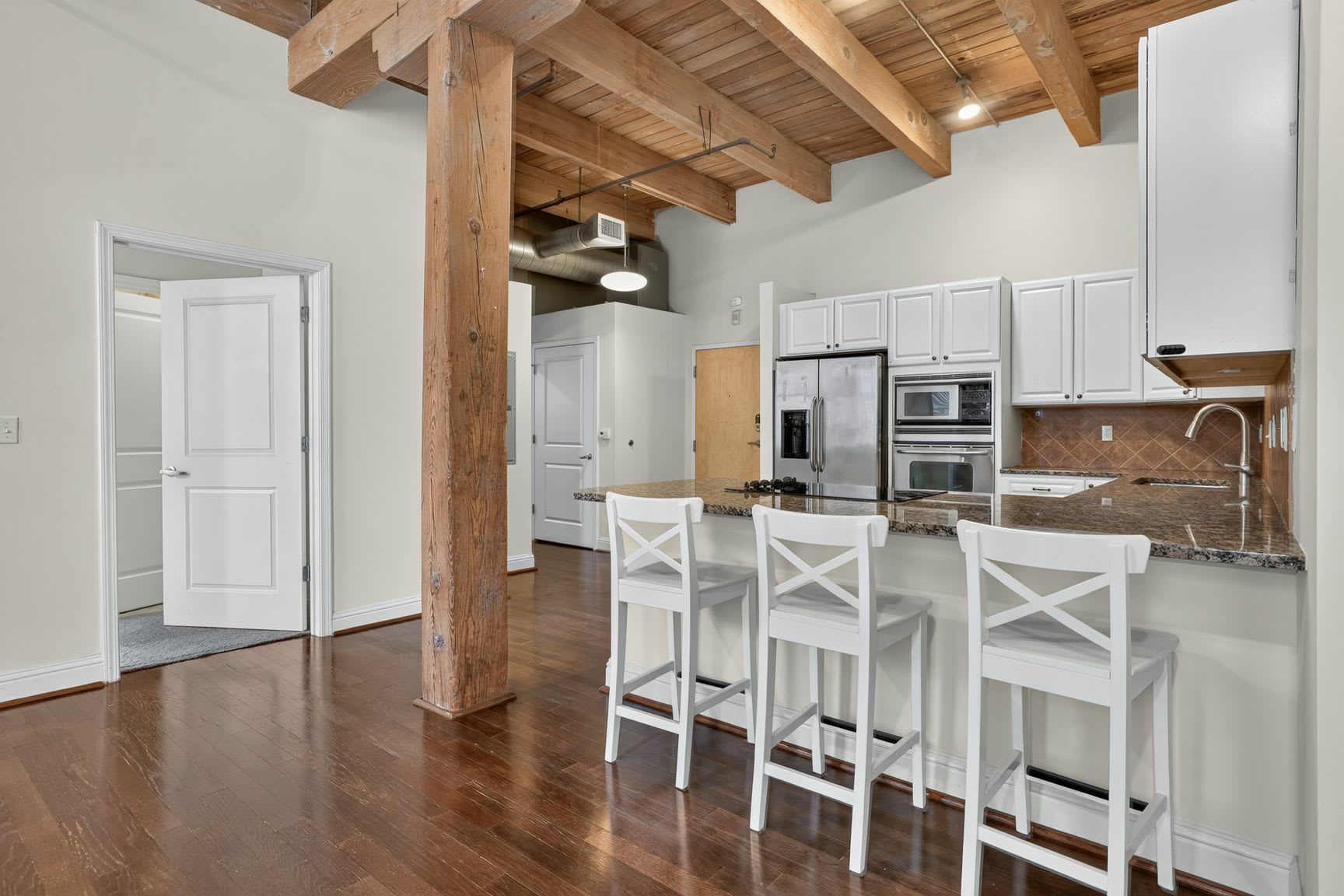 612 Central Street – photo 4