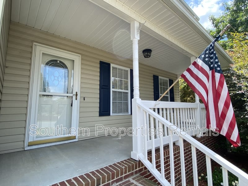 346 Cresthaven Drive – photo 3
