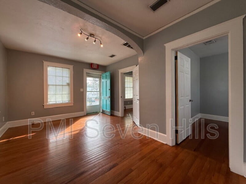 1350 North Gadsden Street – photo 4