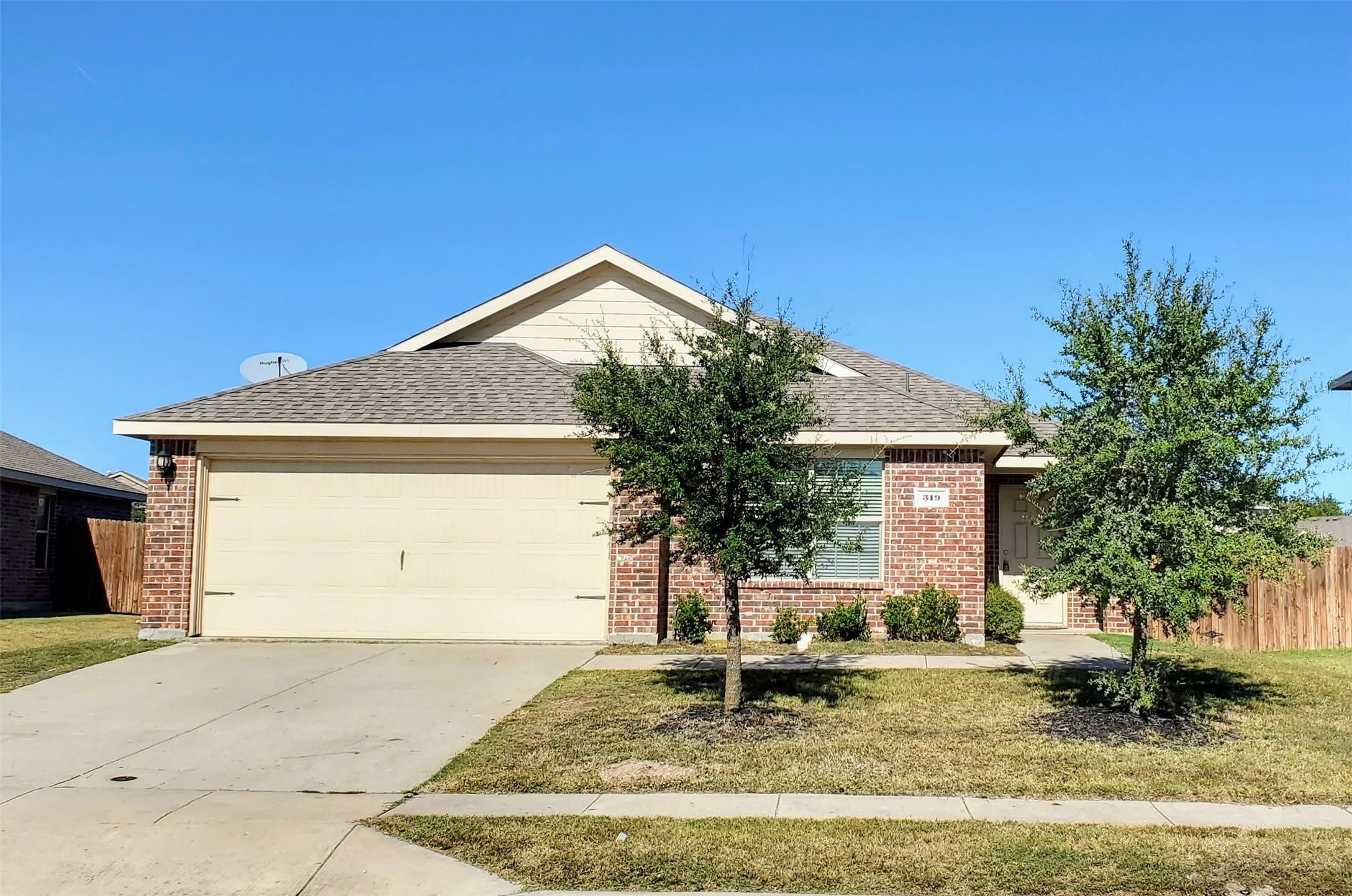 319 Elam Drive – photo 1