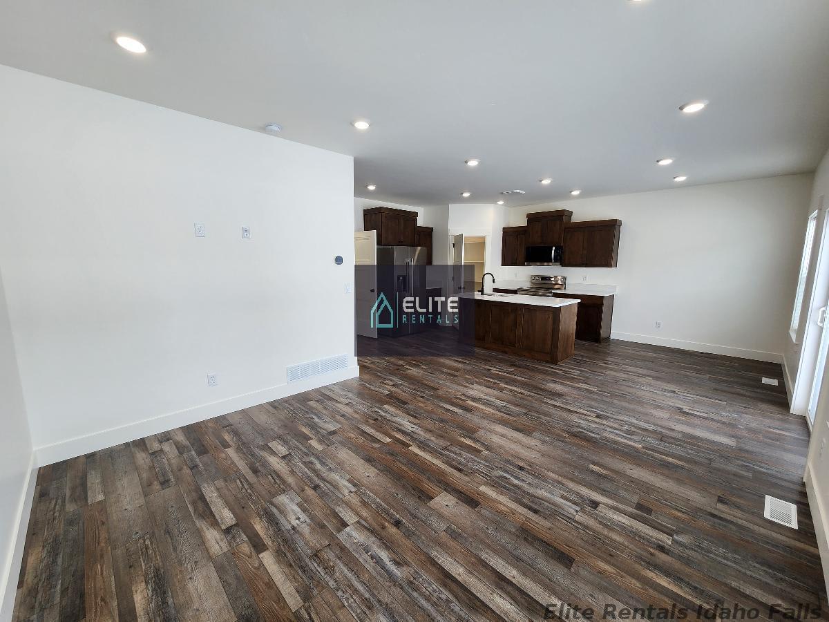 3021 Malakai Ct – photo 4