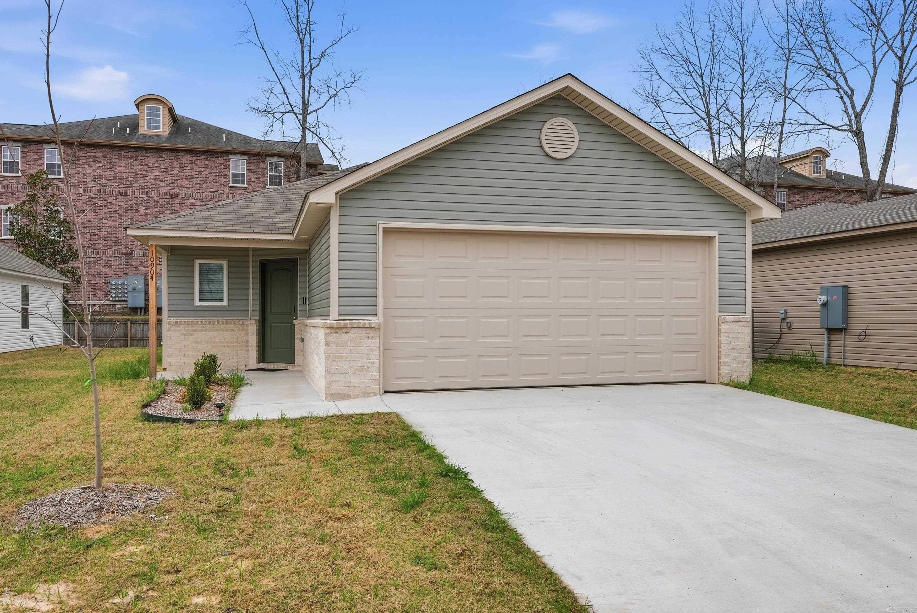 10904 Mason Drive – photo 1