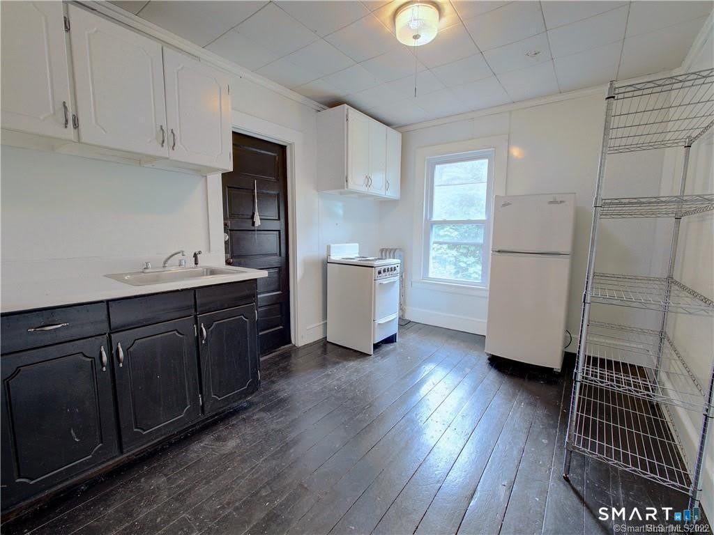251 Williams Street – photo 2