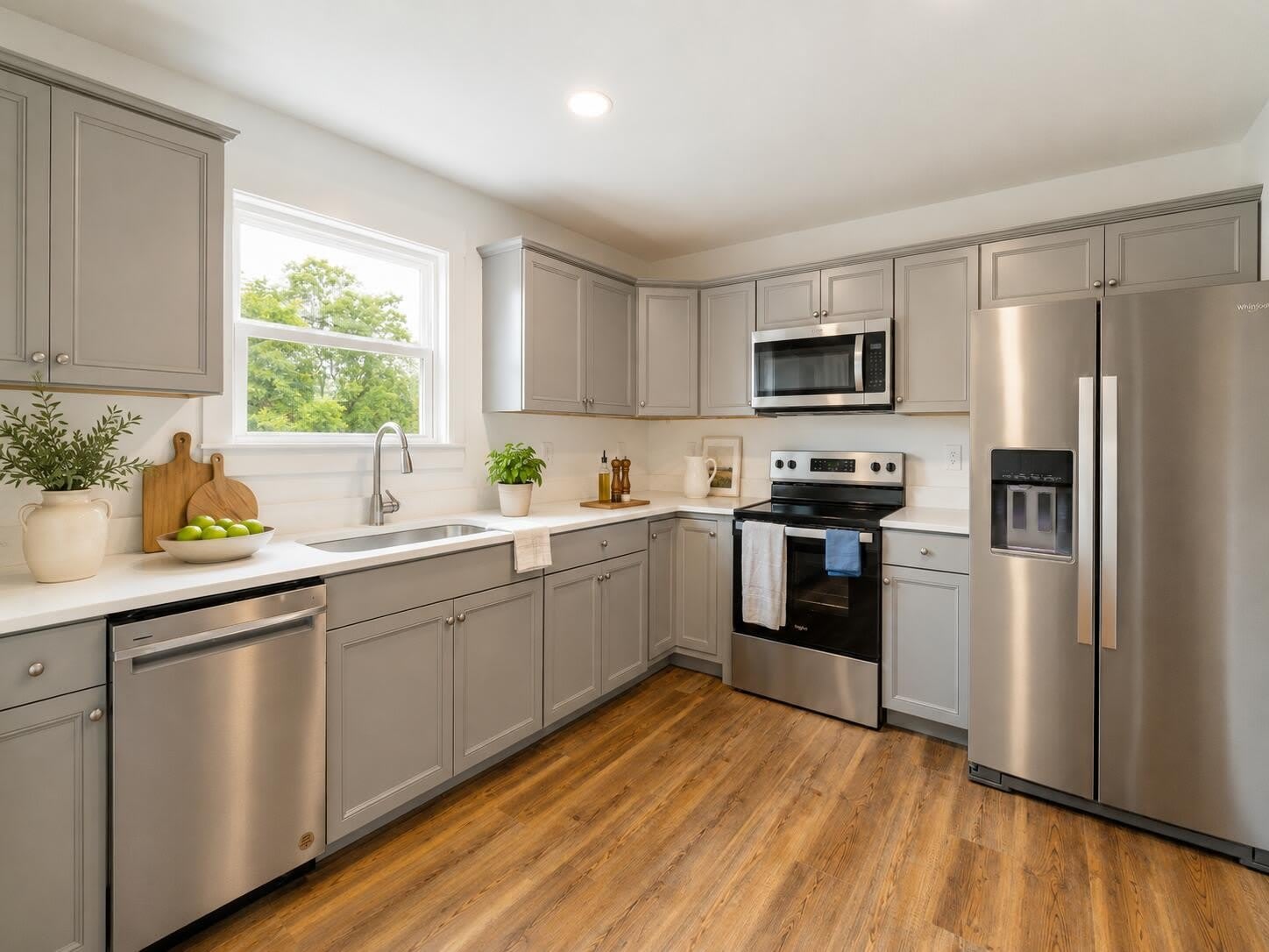 705 Hargraves Avenue – photo 3