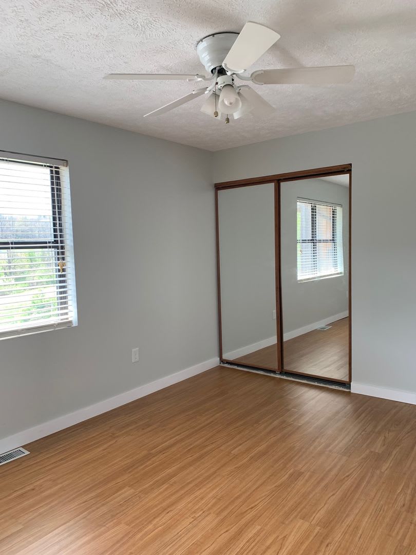 2 Bedroom 2 Bath Townhouse – photo 5