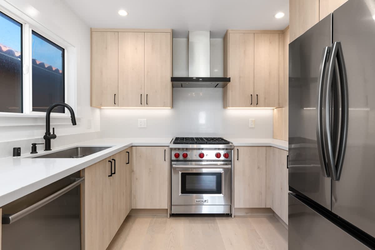 2345 Beach Boulevard – photo 4
