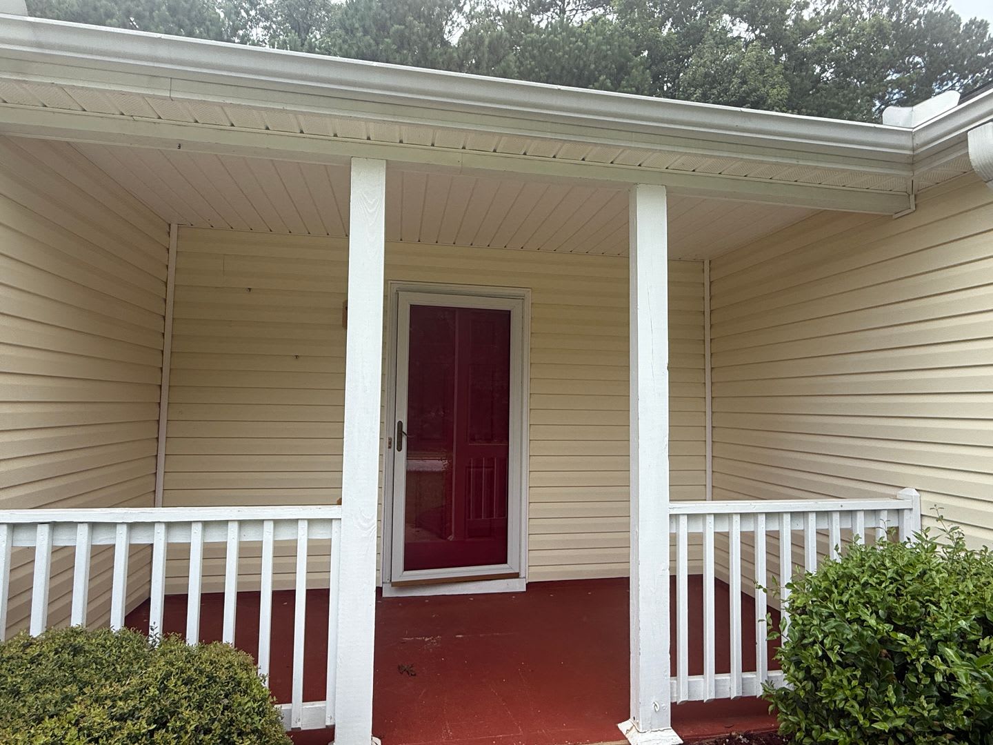 Remodeled 3 Bedroom 2 Bath Home – photo 3