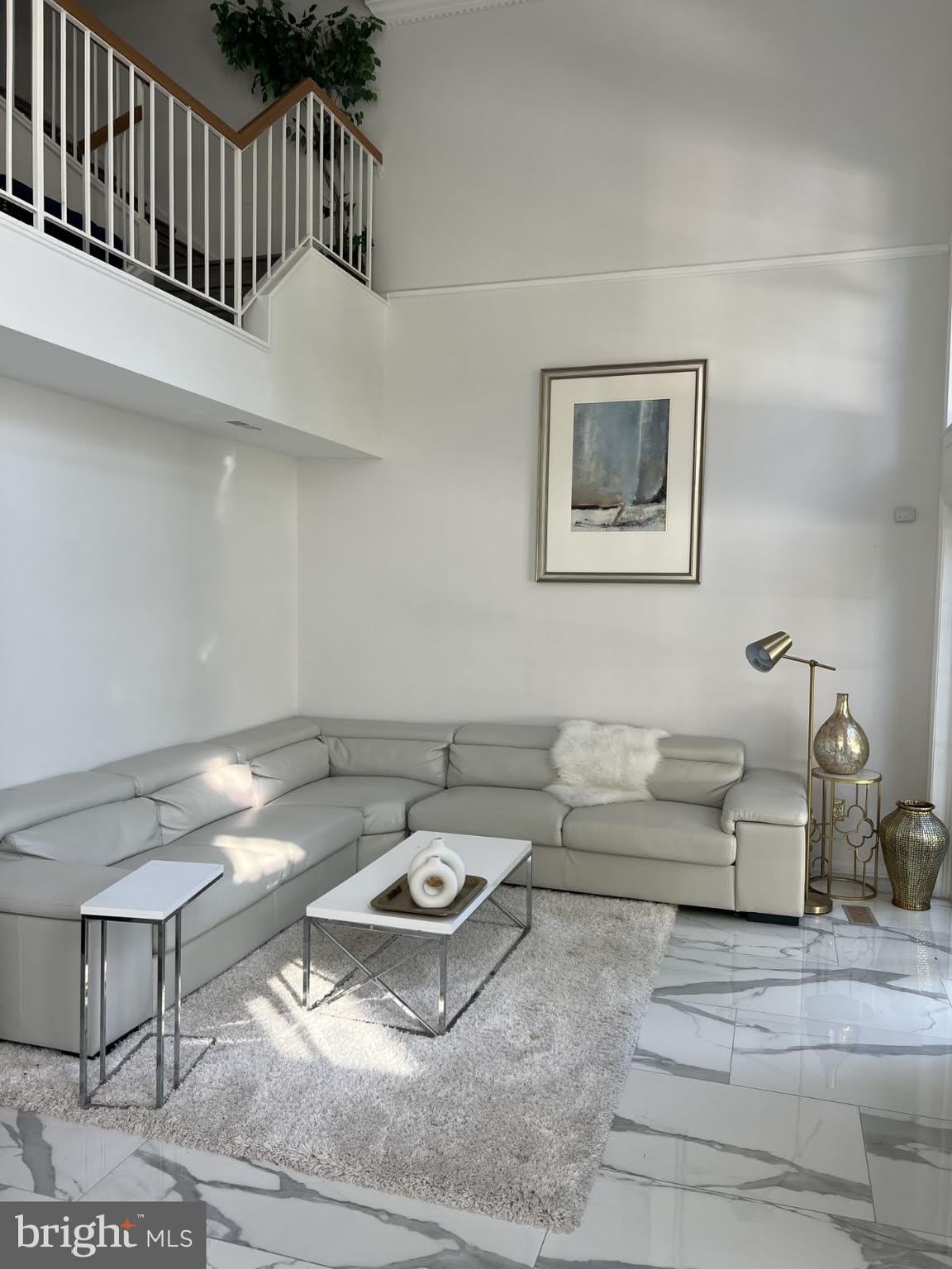 8719 DELCRIS Drive – photo 3