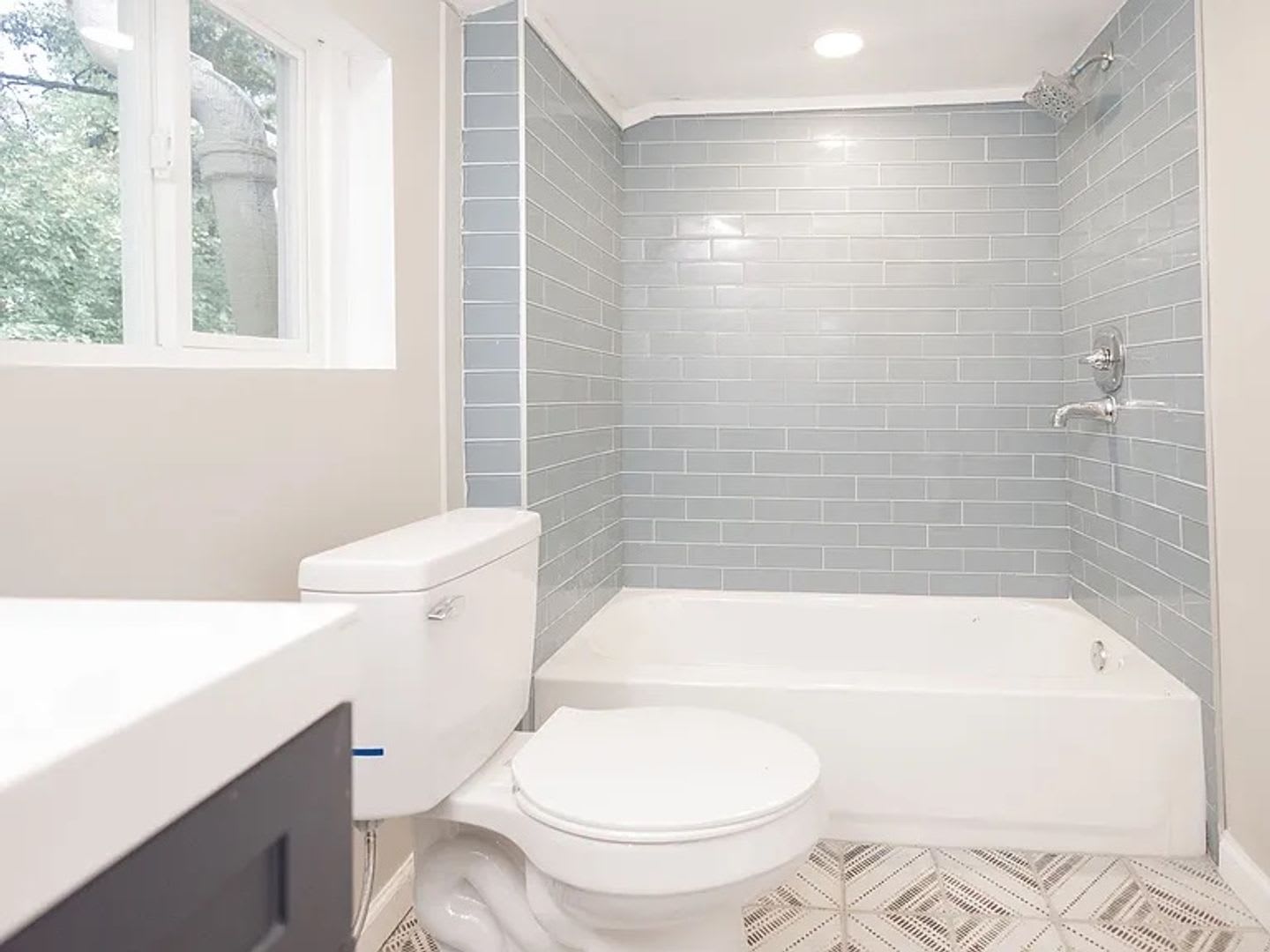 321 N 10th St – photo 5