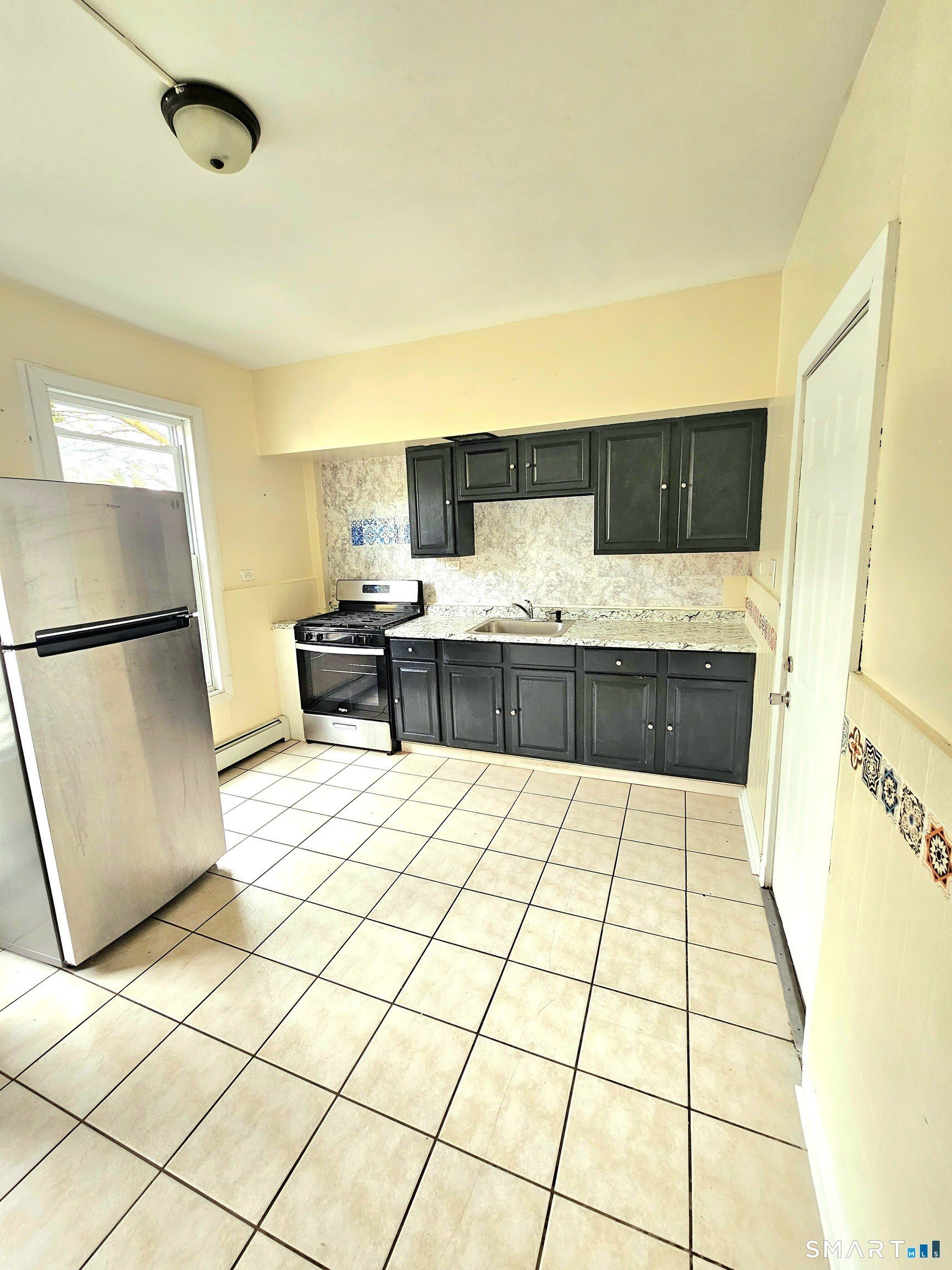 141 Crown Street – photo 3