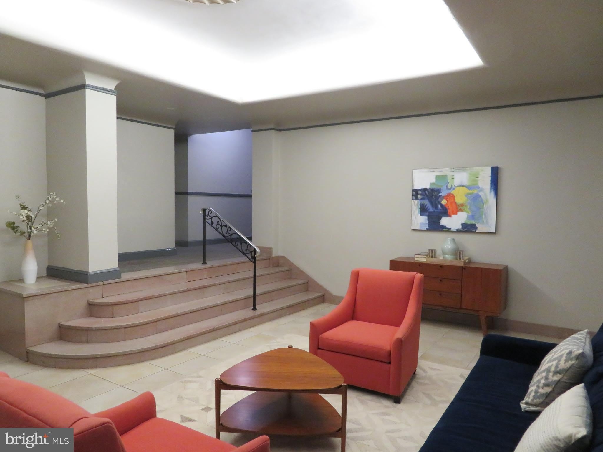 3925 DAVIS Place NW – photo 3