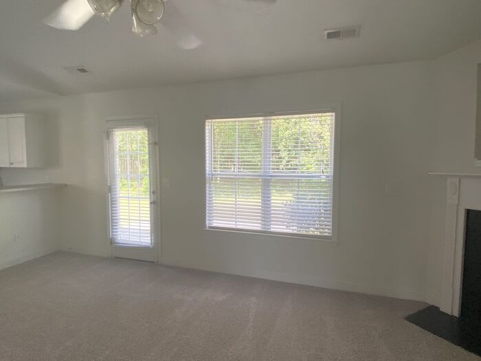 129 South Palm Drive – photo 5