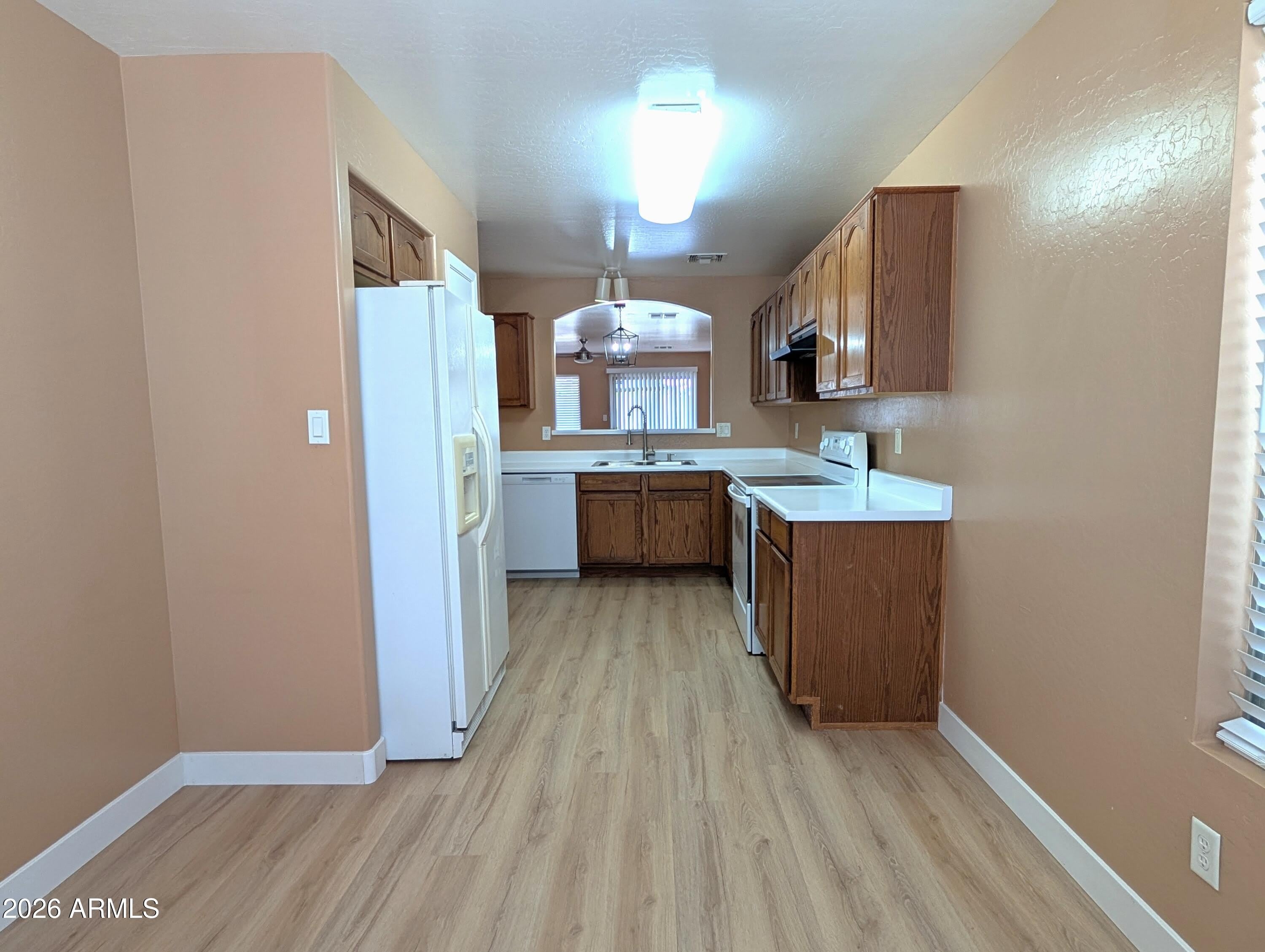 13216 W MAUNA LOA Lane – photo 5