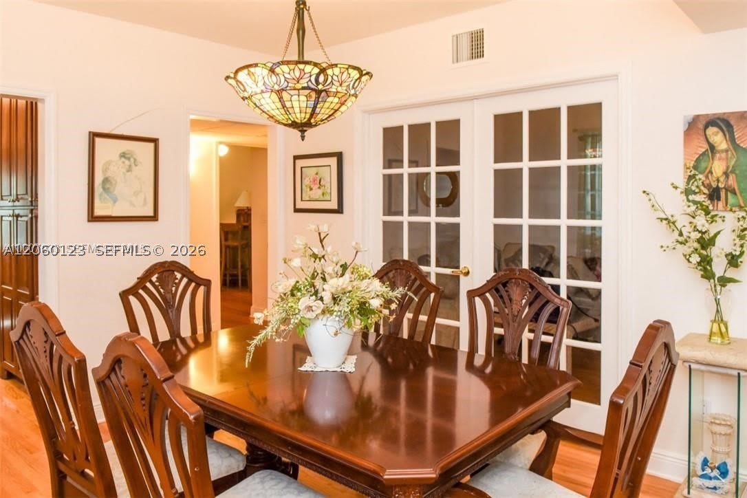 1735 Jefferson St – photo 3
