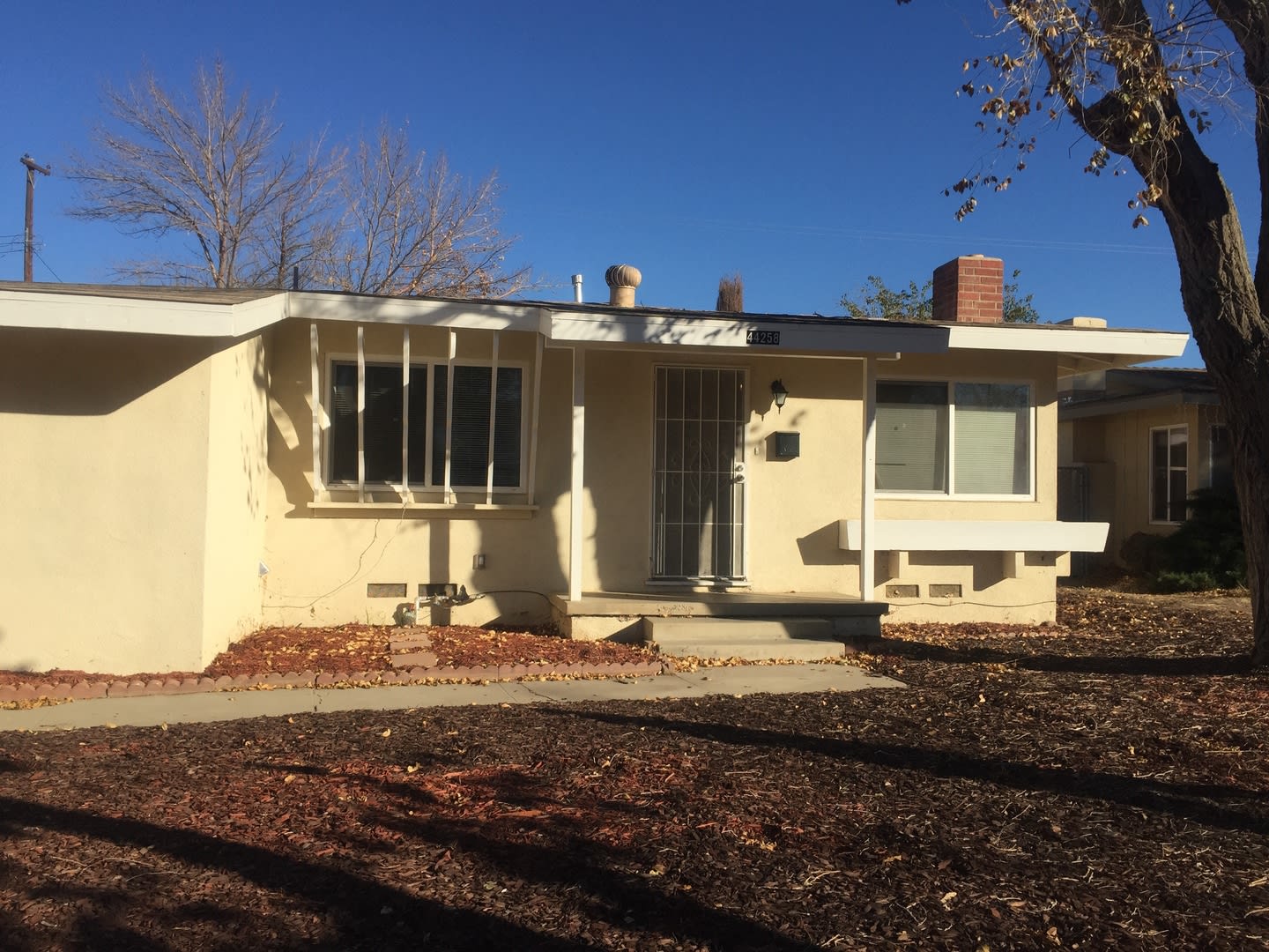 Beautiful 3 bedroom home in Lancaster – photo 3