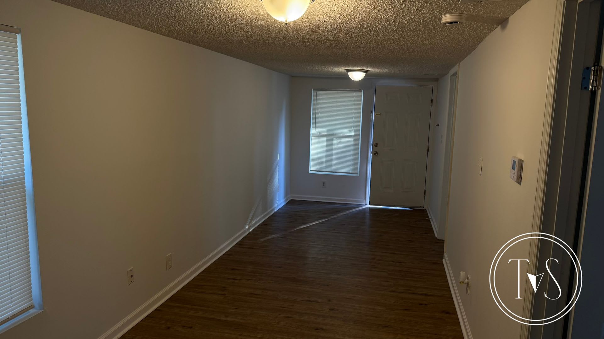 Charming 2-bed/1-bath Bungalow in Tatemville subdivision – photo 4