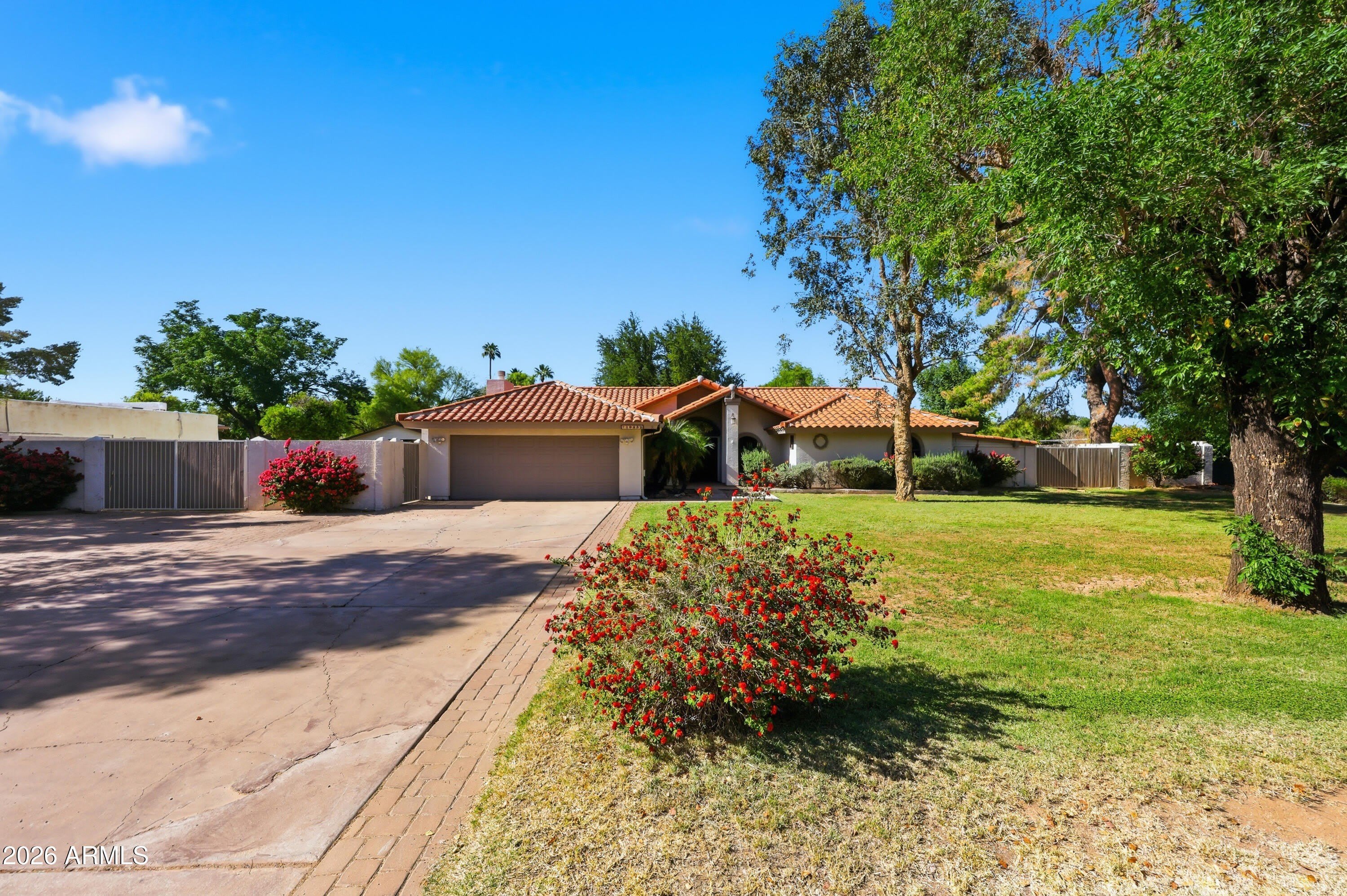 10432 W Avalon Drive – photo 1