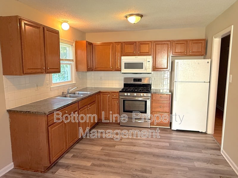 612 Dundeen Dr – photo 4