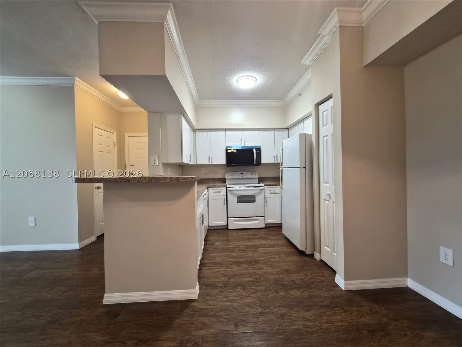 101 SW 117th Ave – photo 5