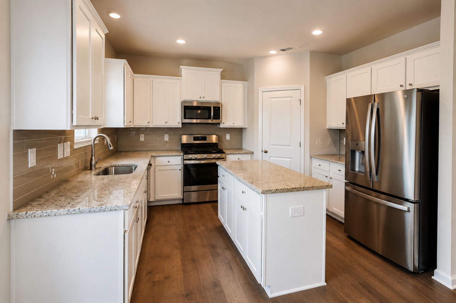 1511 Felthorpe Way – photo 4