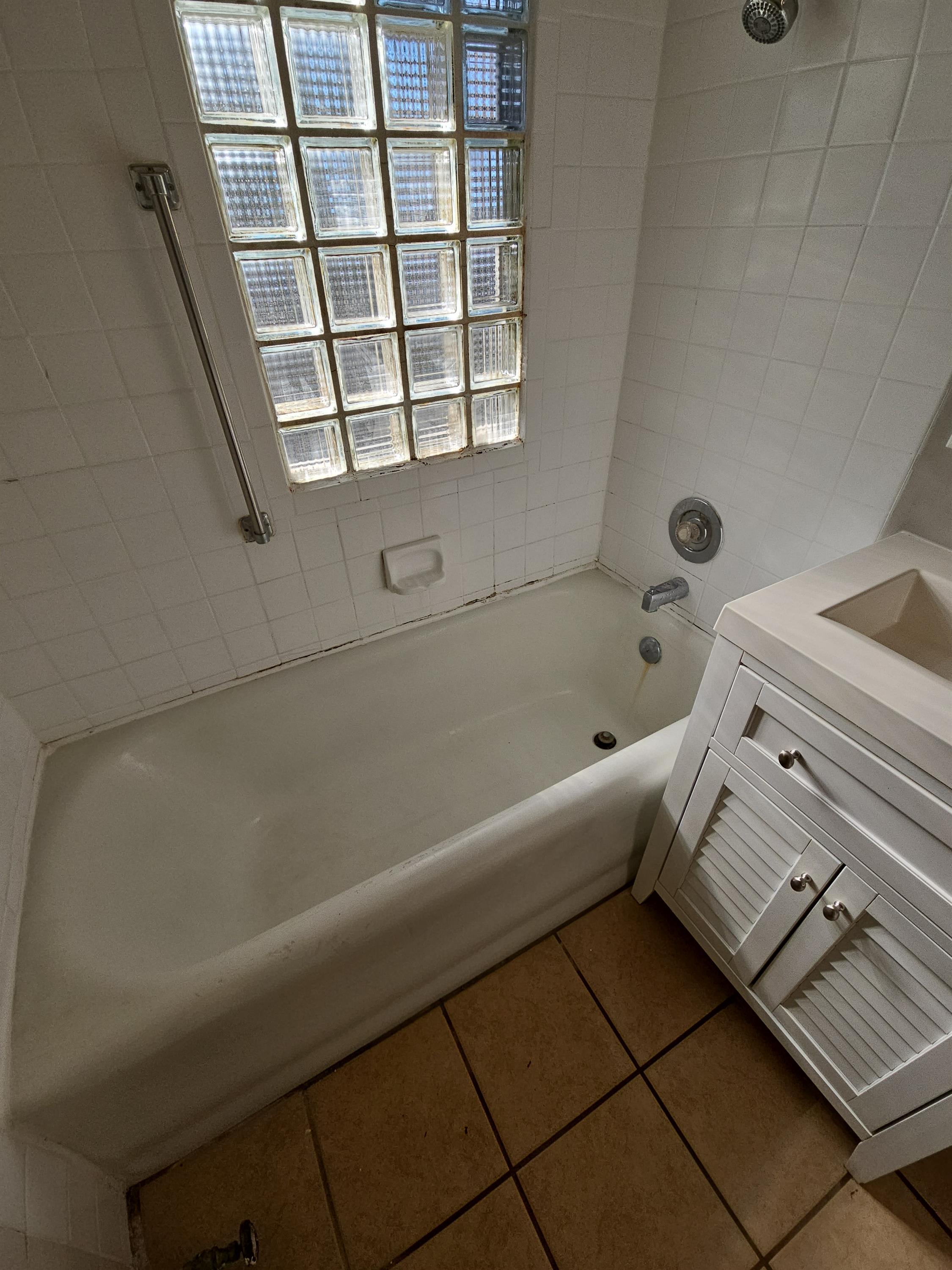 4826 Jarboe Street – photo 4