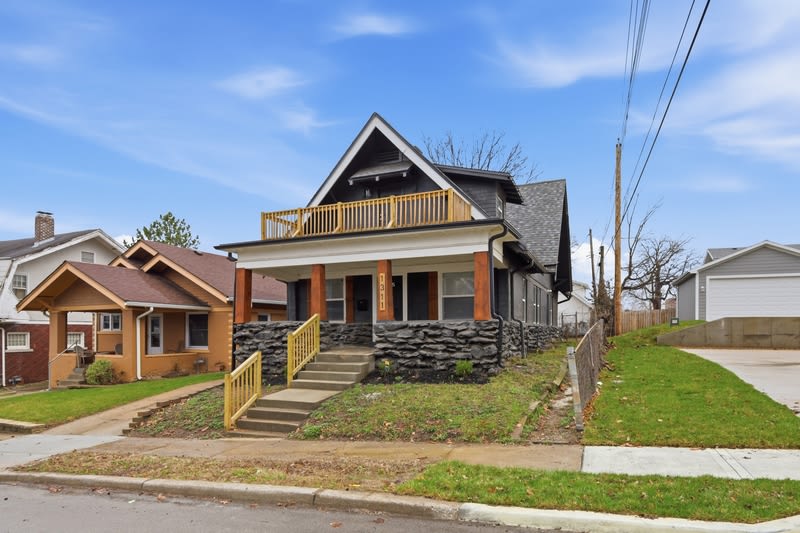 1311 East 29th Street – photo 2