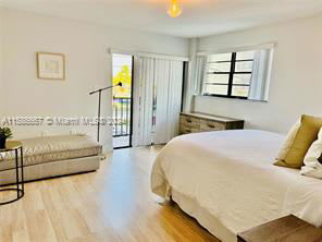 6424 Collins Avenue – photo 2