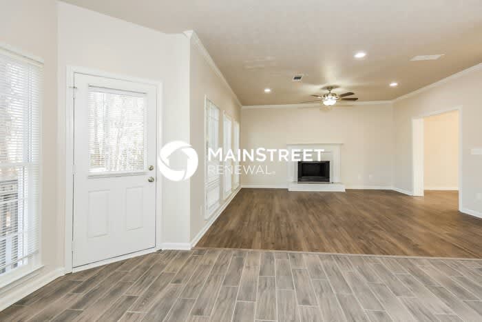 480 Washington Drive – photo 2