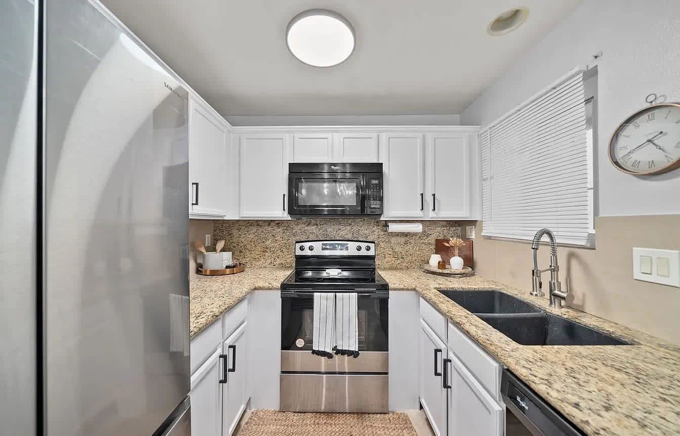 3556 Sunset Ln Unit 36 – photo 3