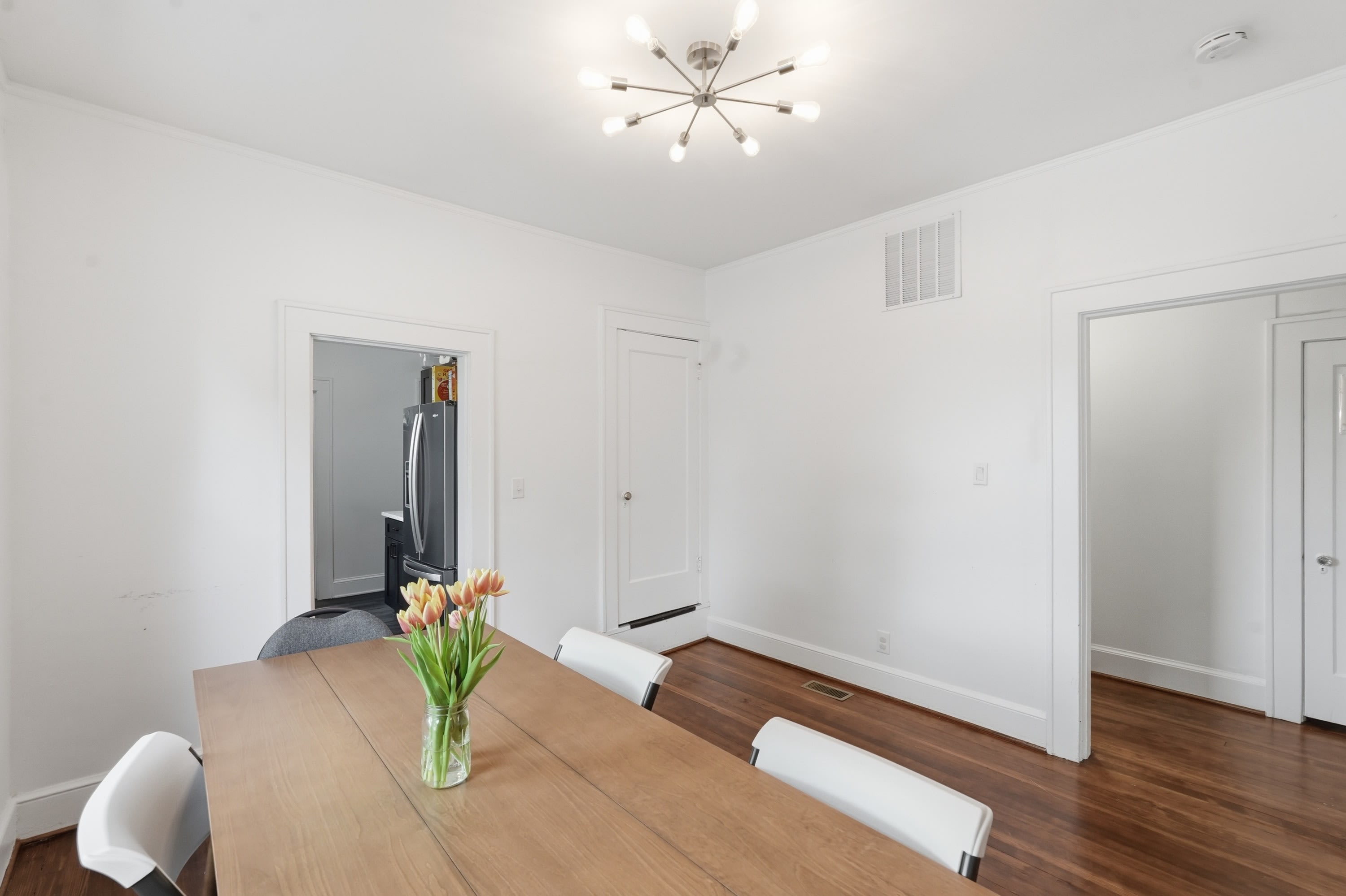 4800 Berwyn Road – photo 4